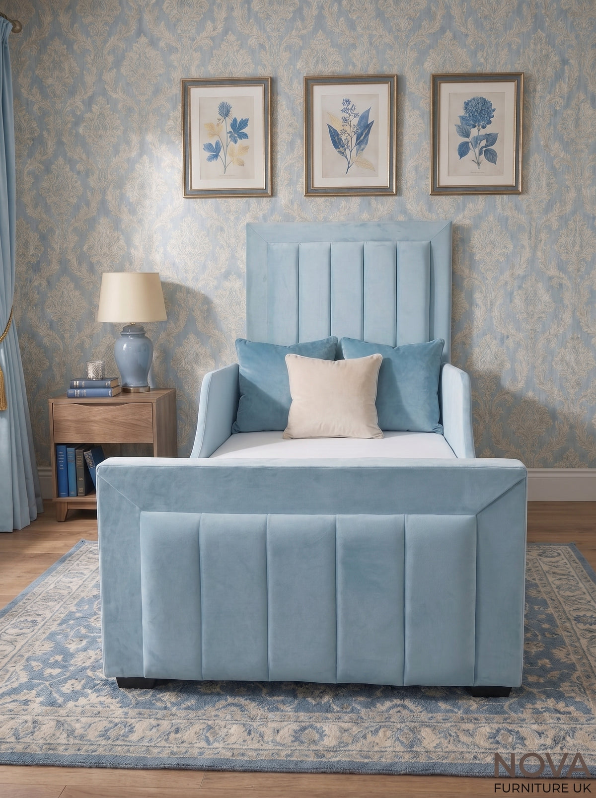 Sleigh Fluted Bed